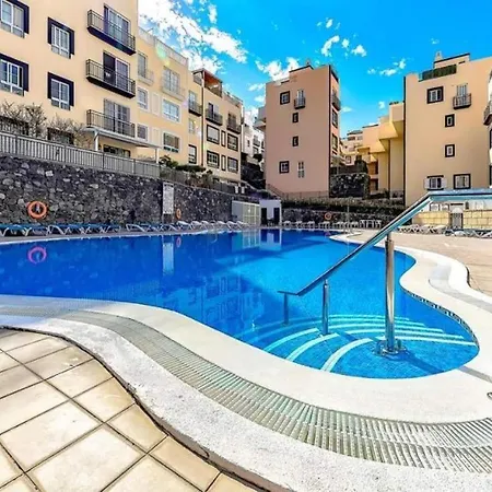 Chilly - Sunny Rooftop Terrace With Ocean View Apartament *