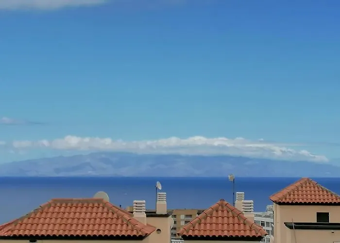 Chilly - Sunny Rooftop Terrace With Ocean View *