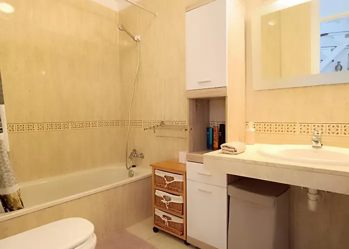 Lägenhet Chilly - Sunny Rooftop Terrace With Ocean View *