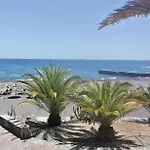 Chilly - Sunny Rooftop Terrace With Ocean View Lejlighed Callao Salvaje