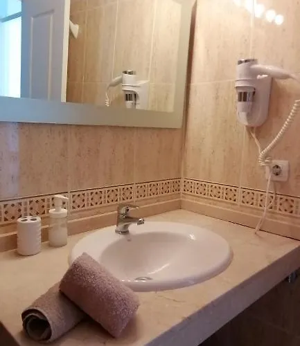 Chilly - Sunny Rooftop Terrace With Ocean View * קיאו סלבאחה