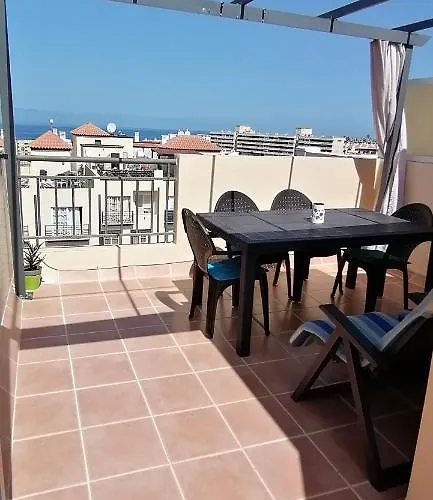 Chilly - Sunny Rooftop Terrace With Ocean View Apartamento Callao Salvaje