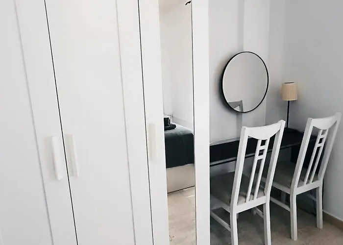 Chilly - Sunny Rooftop Terrace With Ocean View